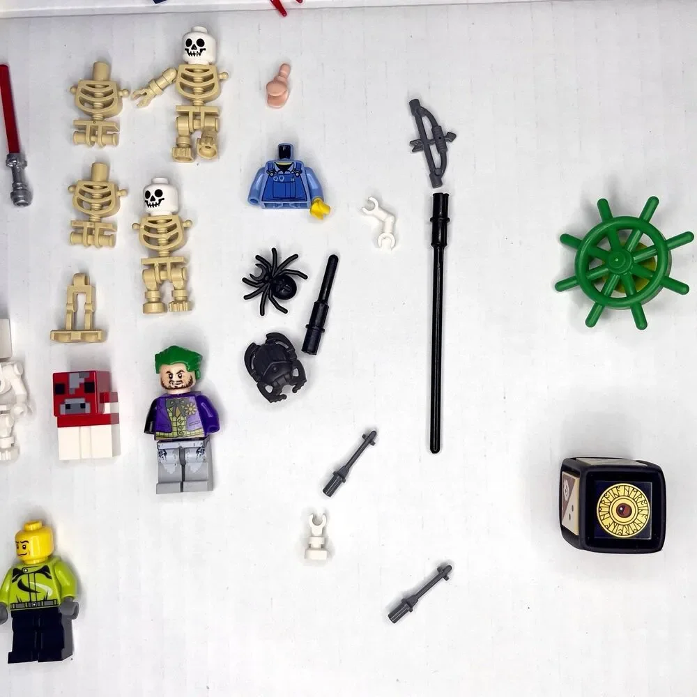 Giant LEGO Mixed Lot OVER 3 Lbs People Pieces Accessories Building 3 Lbs 12.2 Oz - Picture 4 of 12